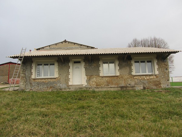 Rénovation façade avant à Fléac | SAS LAMEIRA