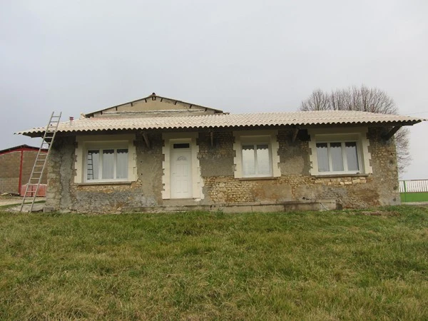 Rénovation façade avant à Fléac | SAS LAMEIRA